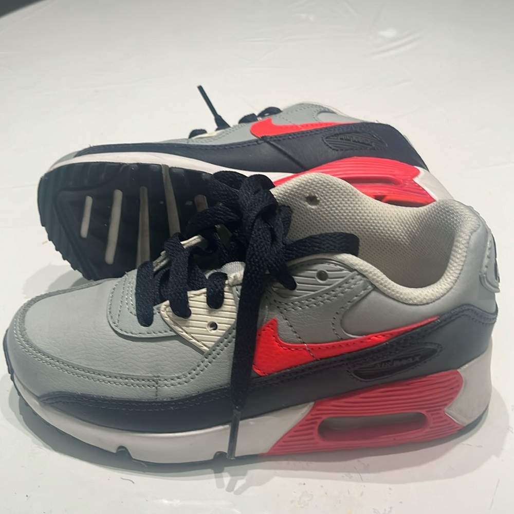 Kids Nike Air max size 13.5